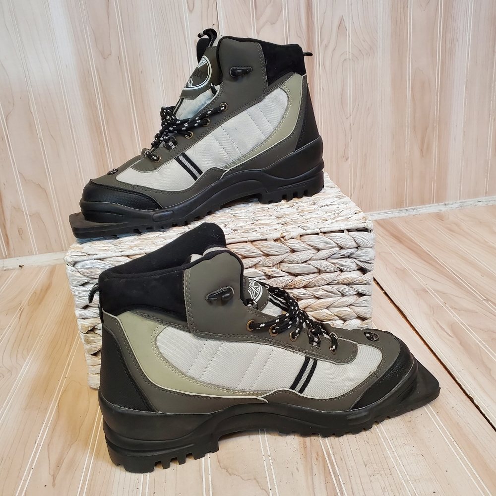 Whitewoods NNN Black / Grey Cross Country Ski Boots Mens Size 9 EUC - Picture 2 of 7